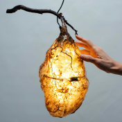 Glowing crystal lamp